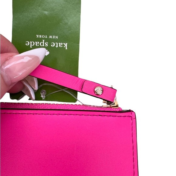 Kate Spade Small Bella Pouch – Hot Pink, “Stop and Smell the Roses” – NWT - Picture 7 of 10